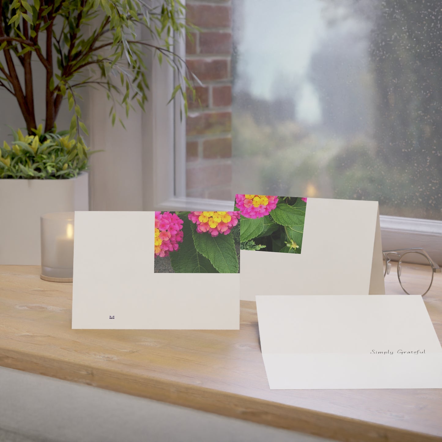 Vertical Spring Bloom Greeting Cards (1, 10, 30, and 50pcs)